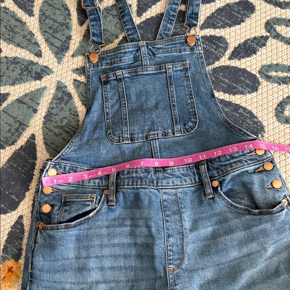 Universal Thread Overalls size 8/29 - image 4